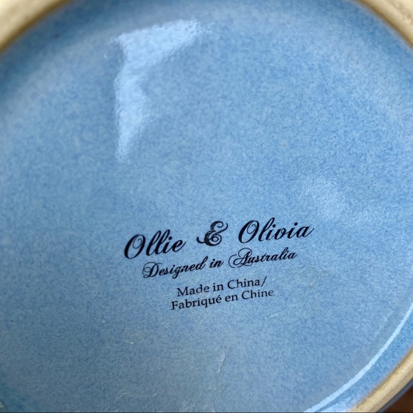 Ollie & Olivia Blue/White Hammered Tea Kettle Pot - Picture 11 of 14